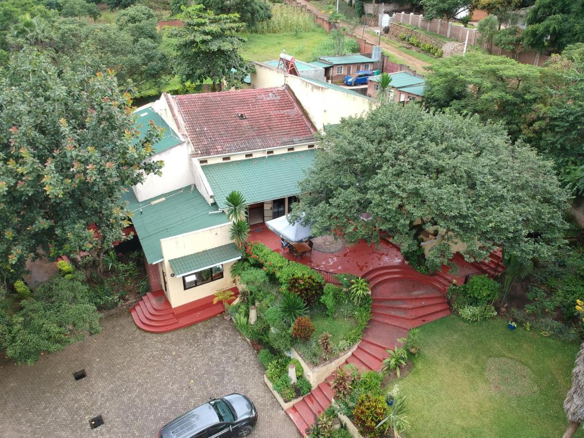 Villa 33 Blantyre Luaran gambar